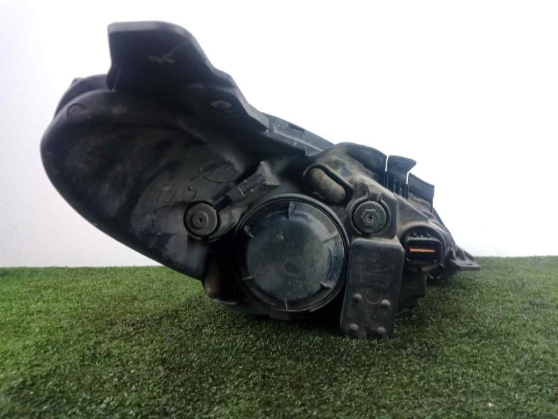 Recambio de faro izquierdo para hyundai i10 1.1 12v cat referencia OEM IAM SINREFERENCIA 08-10 