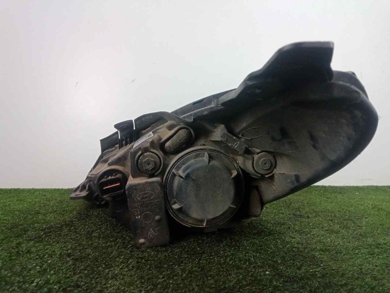 Recambio de faro derecho para hyundai i10 1.1 12v cat referencia OEM IAM SINREFERENCIA 08-10 