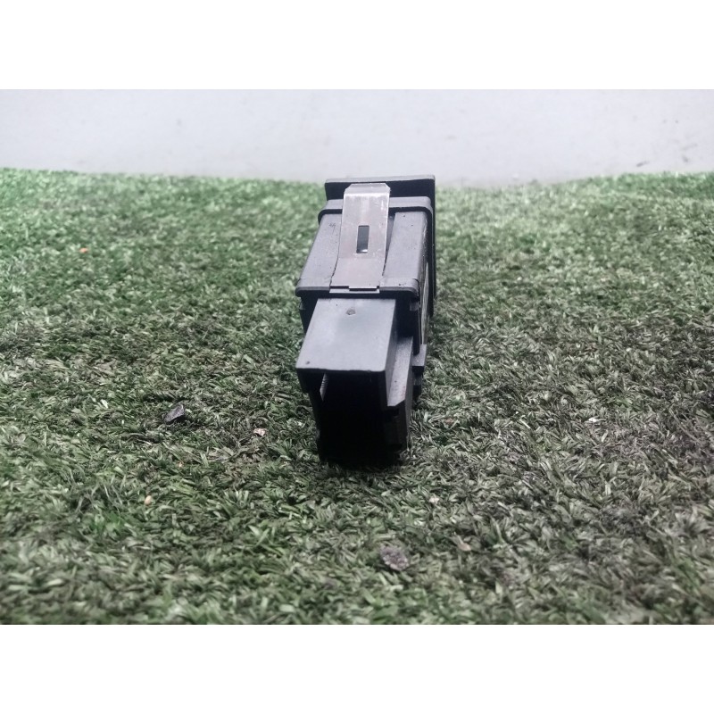 Recambio de warning para volkswagen polo (9n3) 1.4 tdi referencia OEM IAM 6Q0953235A  