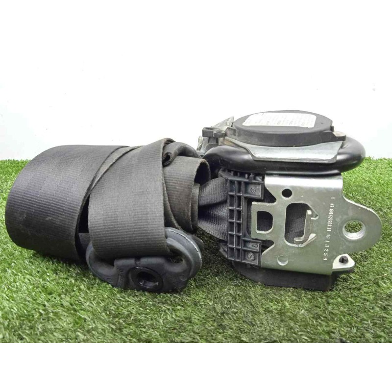 Recambio de cinturon seguridad delantero derecho para skoda octavia berlina (1z3) 1.6 referencia OEM IAM 1Z0857702C  