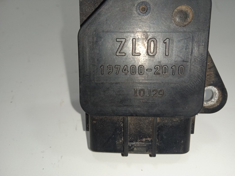 Recambio de caudalimetro para mazda 2 lim. (de) 1.3 16v cat referencia OEM IAM 1974002010-ZL01-10J29  