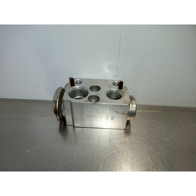 Recambio de valvula expansion para bmw serie 1 berlina (e81/e87) 2.0 16v referencia OEM IAM 6411698148401-R134A  