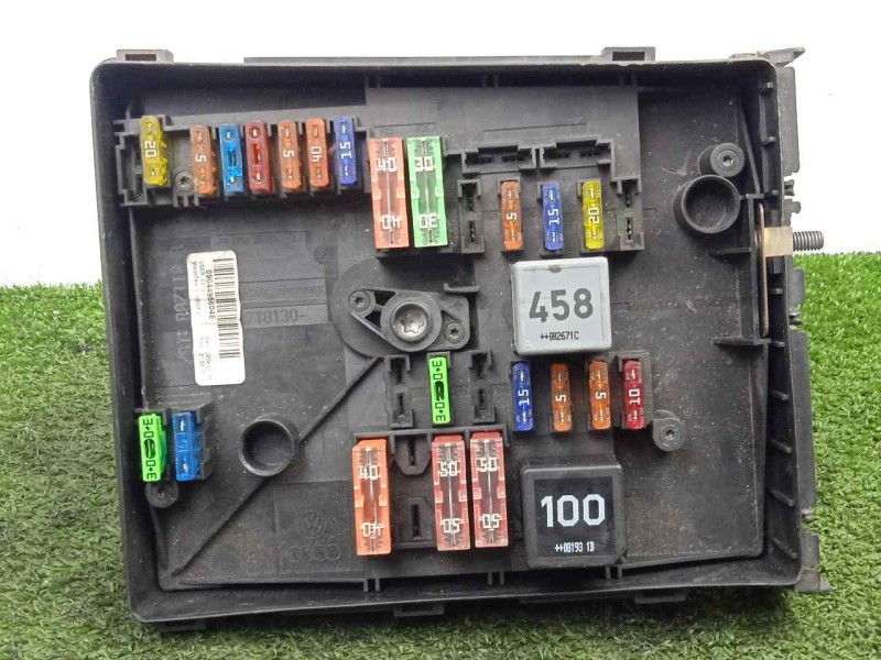 Recambio de caja reles / fusibles para skoda octavia berlina (1z3) 1.6 referencia OEM IAM 1K0937125C-017183073  