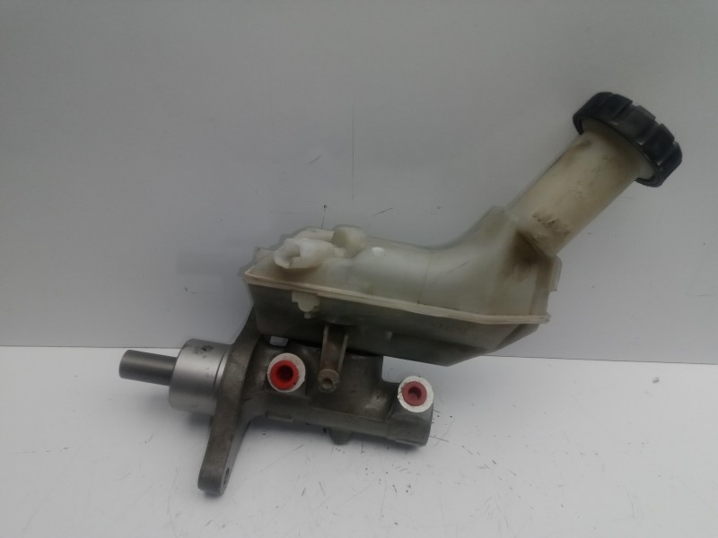 Recambio de bomba freno para renault clio iii 1.2 referencia OEM IAM   