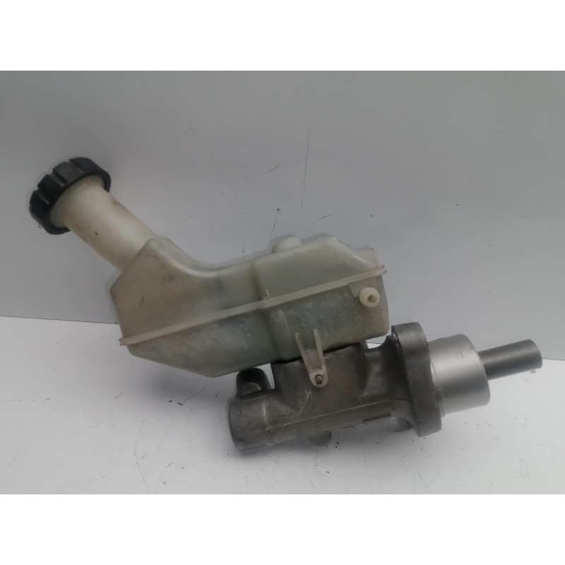 Recambio de bomba freno para renault clio iii 1.2 referencia OEM IAM   