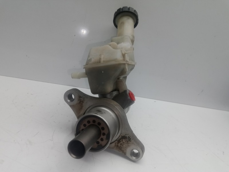 Recambio de bomba freno para renault clio iii 1.2 referencia OEM IAM   