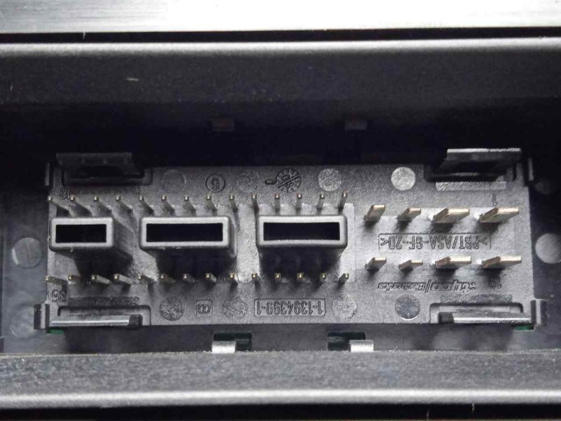 Recambio de cuadro instrumentos para seat altea (5p1) 1.6 referencia OEM IAM 5P0920802F  