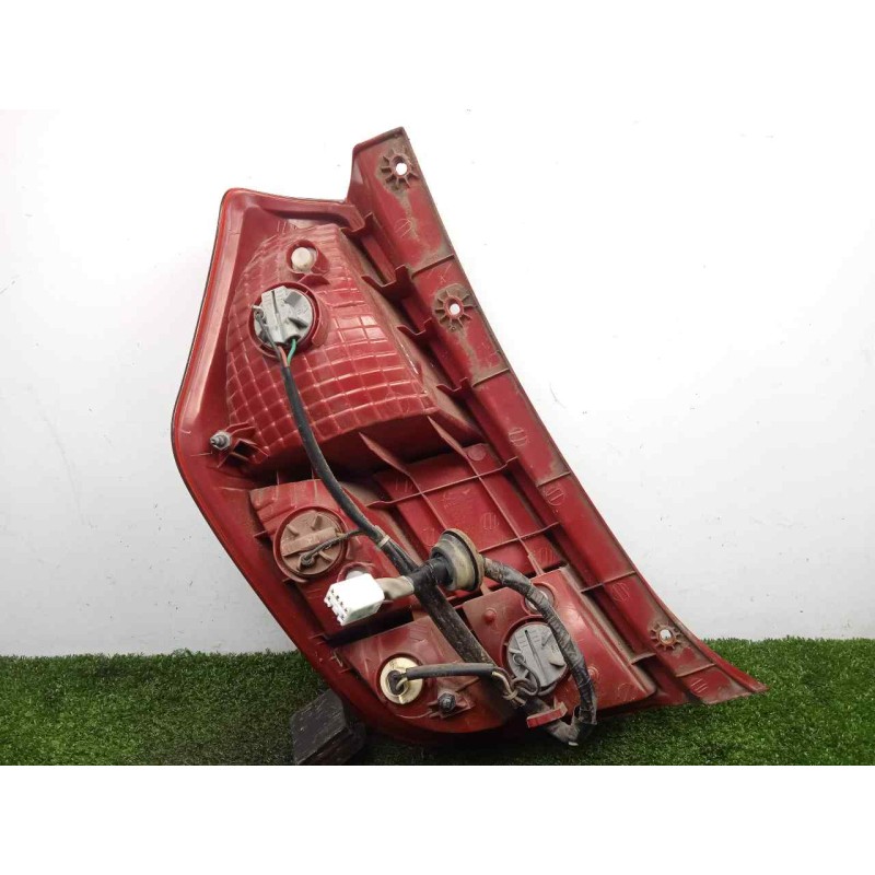 Recambio de piloto trasero derecho para hyundai i10 1.1 12v cat referencia OEM IAM SINREFERENCIA 08-10 