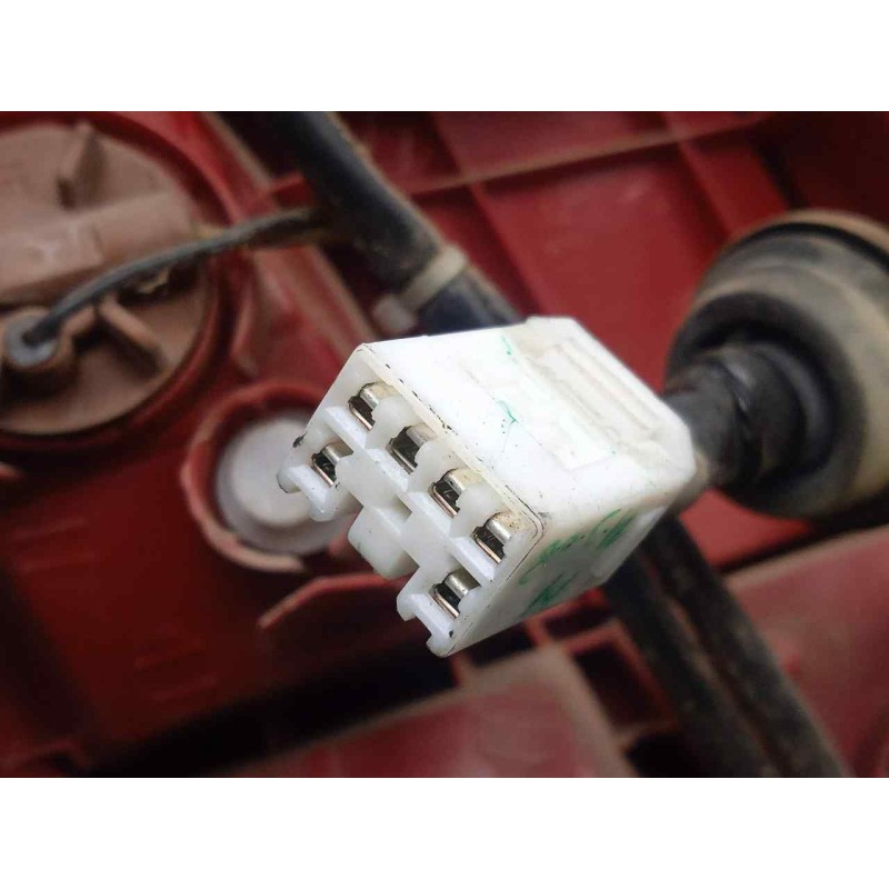 Recambio de piloto trasero derecho para hyundai i10 1.1 12v cat referencia OEM IAM SINREFERENCIA 08-10 