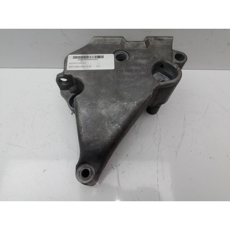 Recambio de soporte motor para seat leon (1p1) 1.9 tdi referencia OEM IAM 03G199207B  