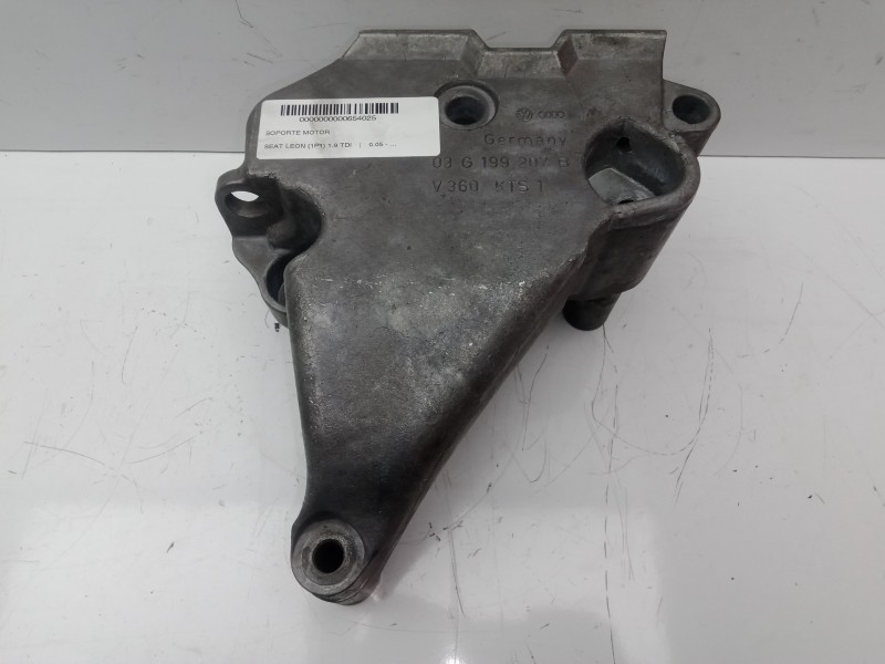 Recambio de soporte motor para seat leon (1p1) 1.9 tdi referencia OEM IAM 03G199207B  
