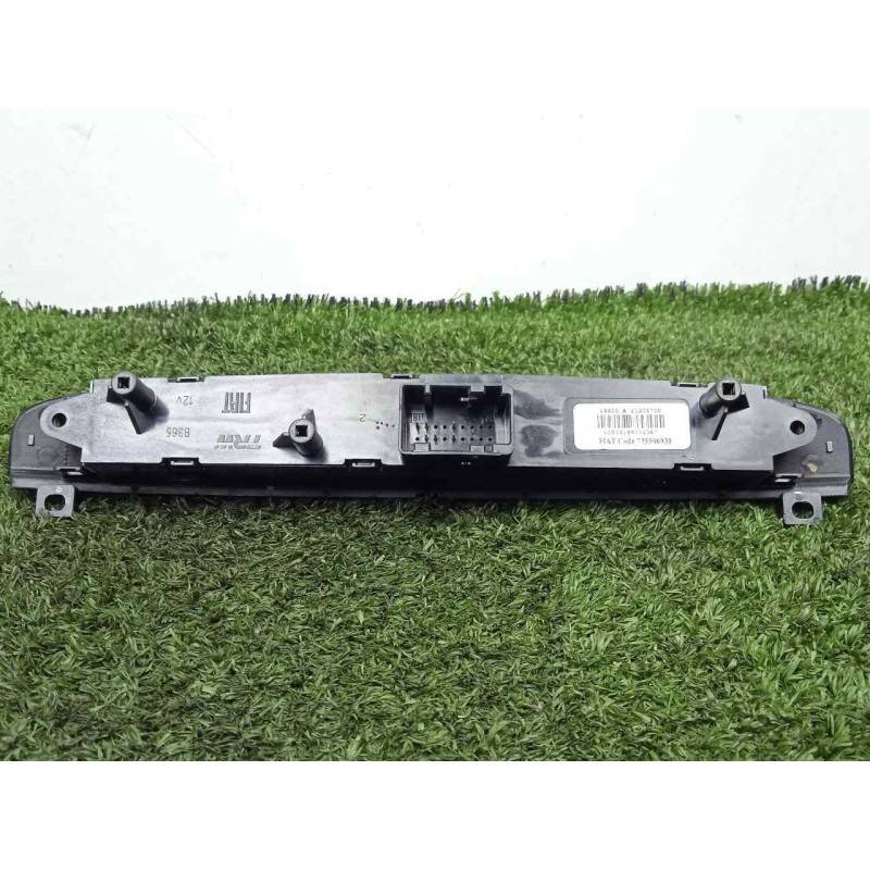 Recambio de warning para fiat punto (evo) (199) 1.3 16v jtd cat referencia OEM IAM 735506939  