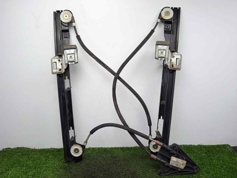 Recambio de elevalunas delantero izquierdo para seat altea (5p1) 1.6 referencia OEM IAM SINREFERENCIA ELECTRICO SIN.MOTOR