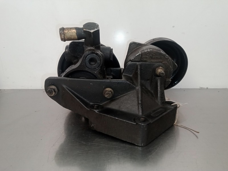 Recambio de bomba servodireccion para ford fiesta berlina 1.25 16v cat referencia OEM IAM 7HD1200 59015 