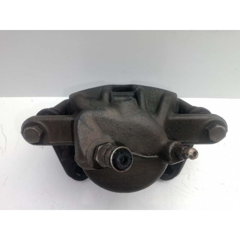 Recambio de pinza freno delantera derecha para renault clio iii 1.2 referencia OEM IAM 8864D-54 TRW 