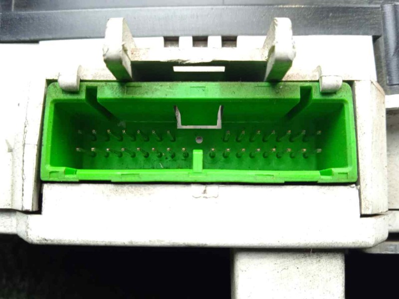 Recambio de cuadro instrumentos para volvo s70 berlina 2.5 turbodiesel referencia OEM IAM 9168386-69794700T  