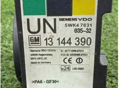 Recambio de antena para opel meriva 1.7 16v cdti cat referencia OEM IAM 13144390-5WK47631 ANTENA.CONTACTO  2