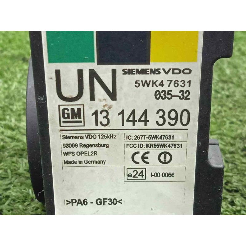 Recambio de antena para opel meriva 1.7 16v cdti cat referencia OEM IAM 13144390-5WK47631 ANTENA.CONTACTO 