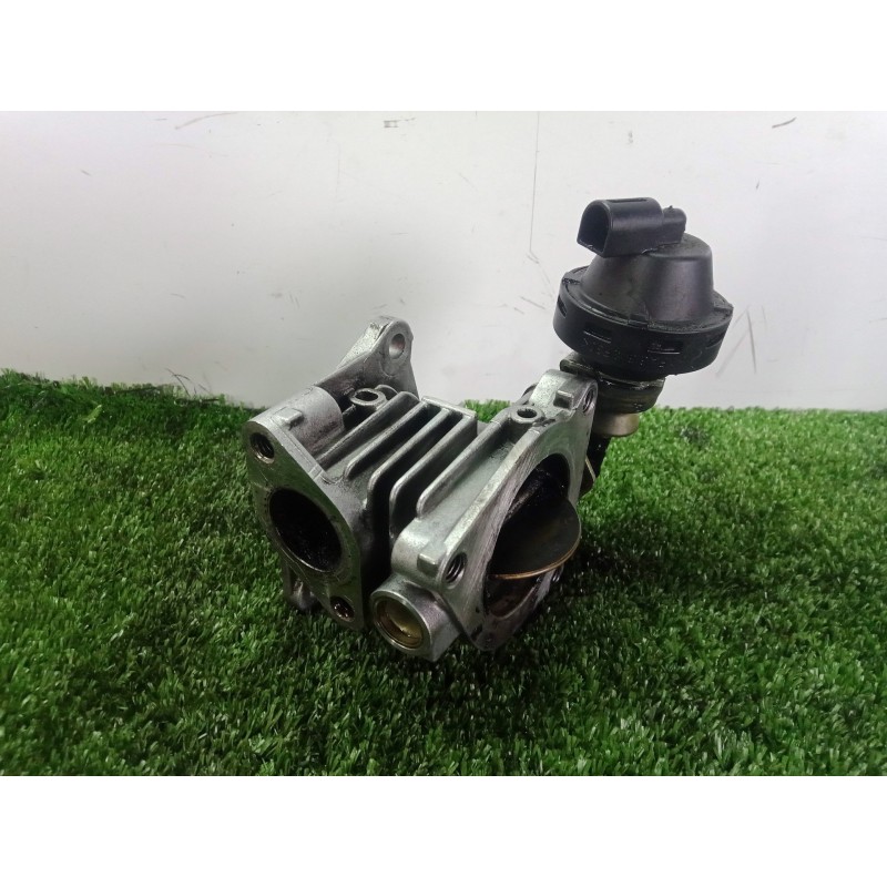 Recambio de caja mariposa para fiat stilo (192) 1.9 jtd cat referencia OEM IAM 46817373  