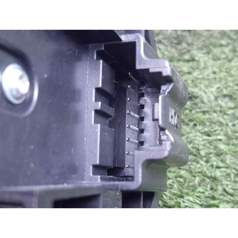 Recambio de mando multifuncion para land rover evoque 2.2 td4 cat referencia OEM IAM BJ3214K147-BJ3214K147BD  