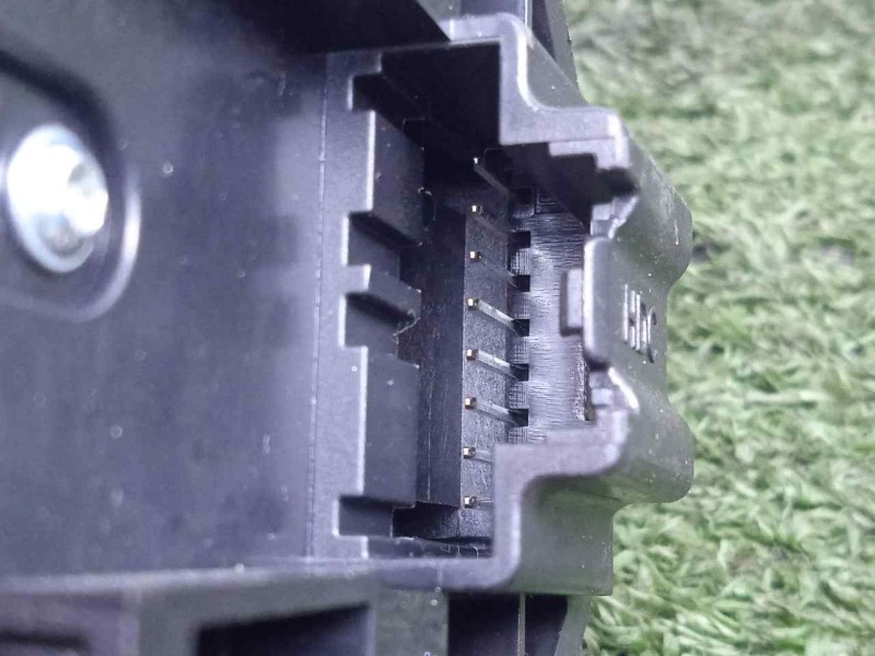 Recambio de mando multifuncion para land rover evoque 2.2 td4 cat referencia OEM IAM BJ3214K147-BJ3214K147BD  