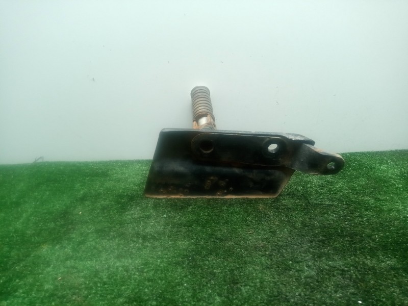 Recambio de posapie para yamaha xv 125/250/535 virago referencia OEM IAM 2UJ274300033 TRASERO IZQUIERDO 