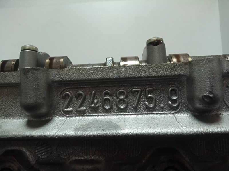 Recambio de culata para bmw serie 5 berlina (e39) 2.5 24v turbodiesel cat referencia OEM IAM 22468759  