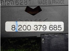 Recambio de regulador faros para renault kangoo 1.5 blue dci diesel fap referencia OEM IAM 8200379685 4.PINES  2
