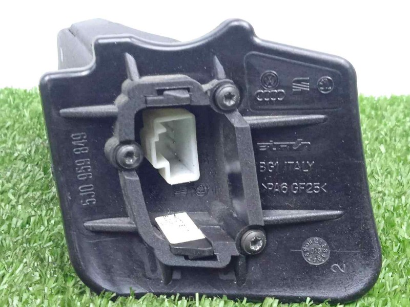 Recambio de modulo electronico para seat ibiza (6j5) 2.0 tdi referencia OEM IAM 6J0959441-5J0959849 MANDO.RADIO 