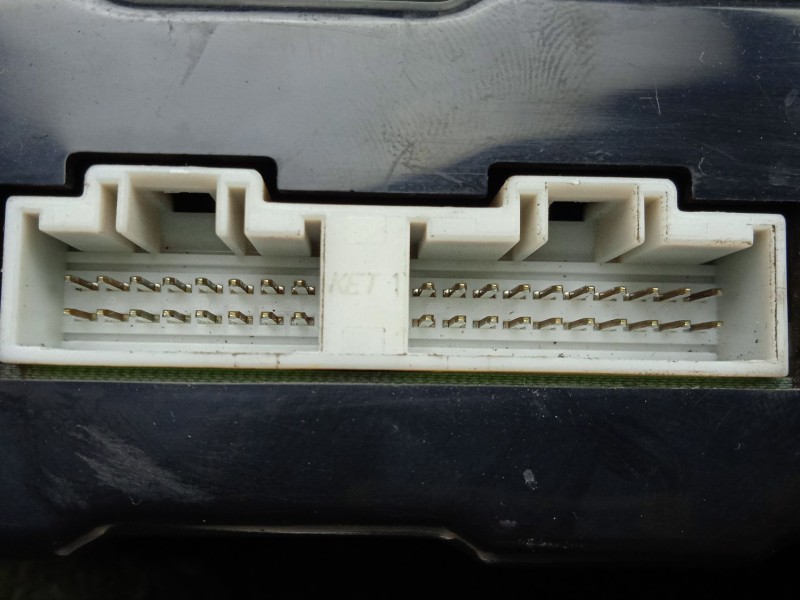 Recambio de mando climatizador para kia sorento 2.5 crdi cat referencia OEM IAM 972503E100  