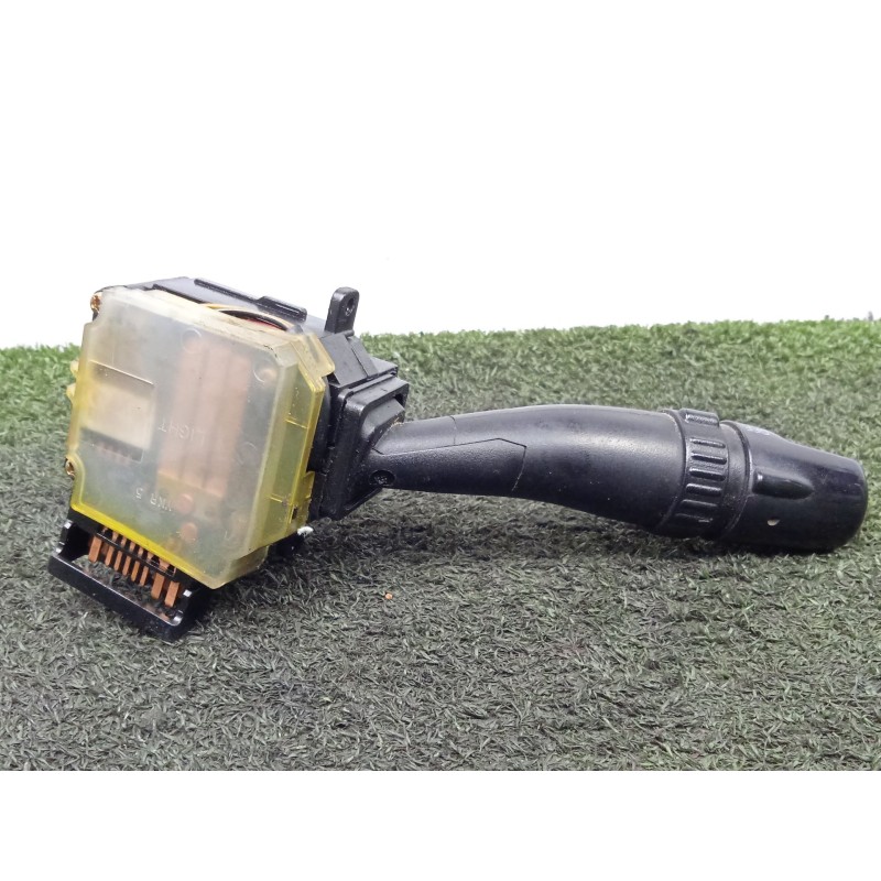 Recambio de mando luces para kia sorento 2.5 crdi cat referencia OEM IAM 934103E010  