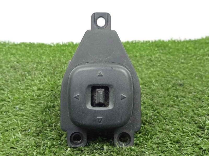 Recambio de mando retrovisor para mazda 3 berlina (bk) 2.0 16v cat referencia OEM IAM 03200320  