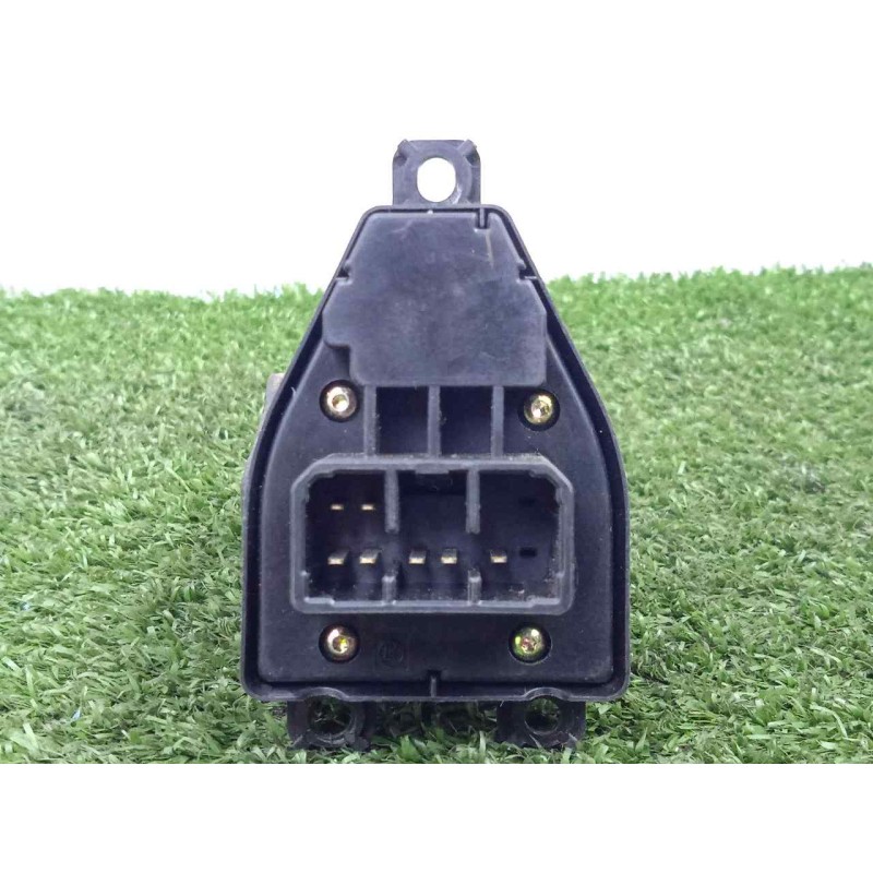 Recambio de mando retrovisor para mazda 3 berlina (bk) 2.0 16v cat referencia OEM IAM 03200320  