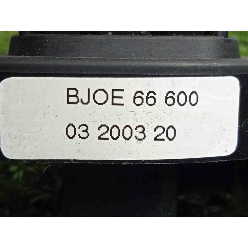 Recambio de mando retrovisor para mazda 3 berlina (bk) 2.0 16v cat referencia OEM IAM 03200320  