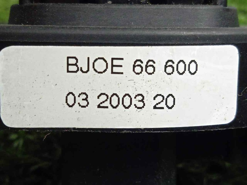 Recambio de mando retrovisor para mazda 3 berlina (bk) 2.0 16v cat referencia OEM IAM 03200320  