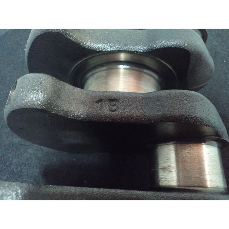Recambio de cigueñal para opel frontera a 2.8 turbodiesel referencia OEM IAM JB-EQ-18  