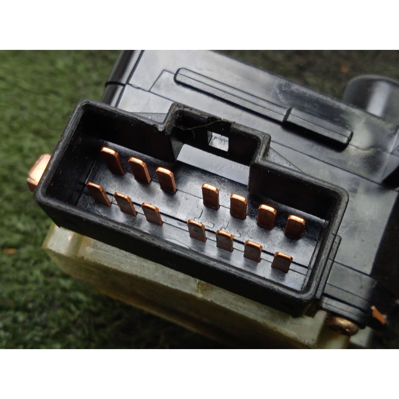 Recambio de mando limpia para kia sorento 2.5 crdi cat referencia OEM IAM 934203E010  