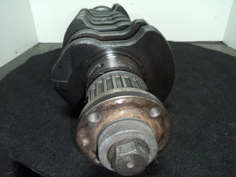Recambio de cigueñal para opel frontera a 2.8 turbodiesel referencia OEM IAM JB-EQ-18  