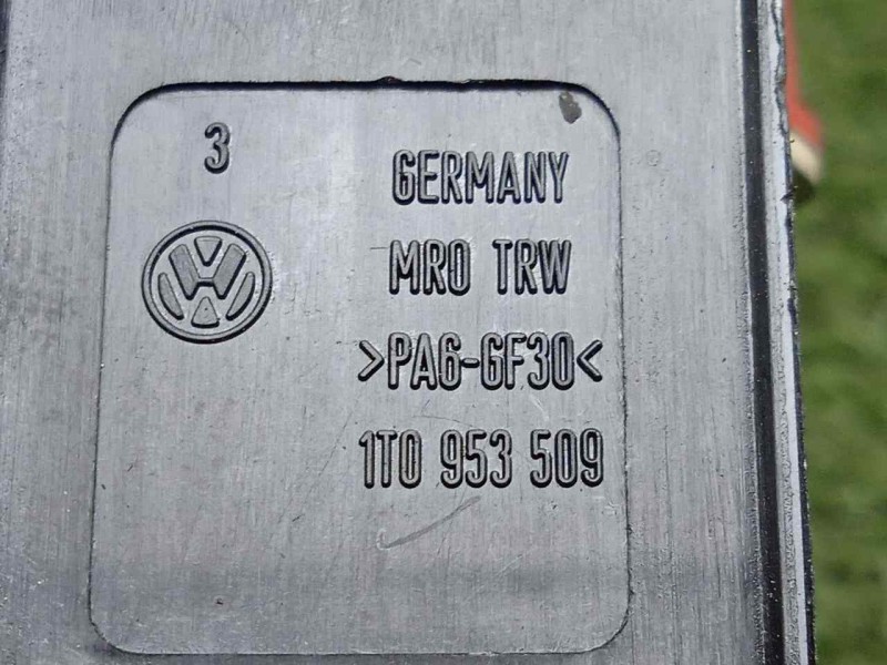 Recambio de warning para volkswagen golf v berlina (1k1) 1.9 tdi referencia OEM IAM 1T0953509  