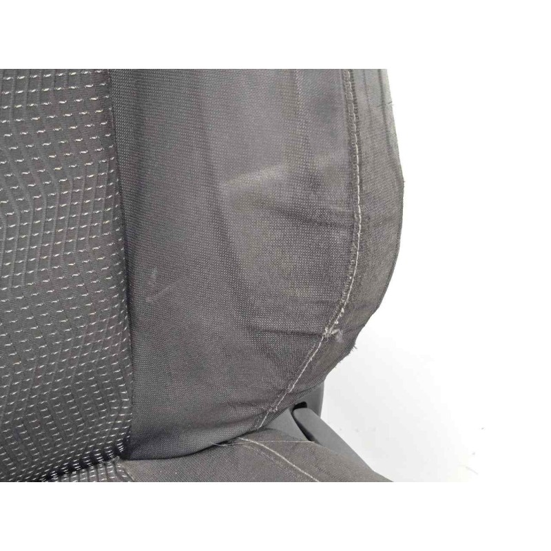 Recambio de asiento delantero izquierdo para toyota auris 1.4 turbodiesel cat referencia OEM IAM  TELA NEGRO