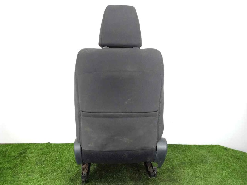 Recambio de asiento delantero derecho para toyota auris 1.4 turbodiesel cat referencia OEM IAM  TELA NEGRO