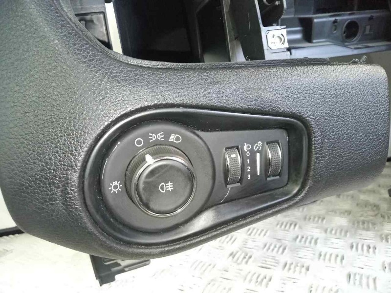 Recambio de salpicadero para jeep renegade 1.0 t-gdi cat referencia OEM IAM  + INTERRUPTOR LUCES 