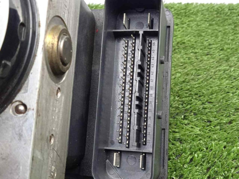 Recambio de abs para mazda 3 berlina (bk) 2.0 16v cat referencia OEM IAM 10096001153-10020601724-3M512C405HA  