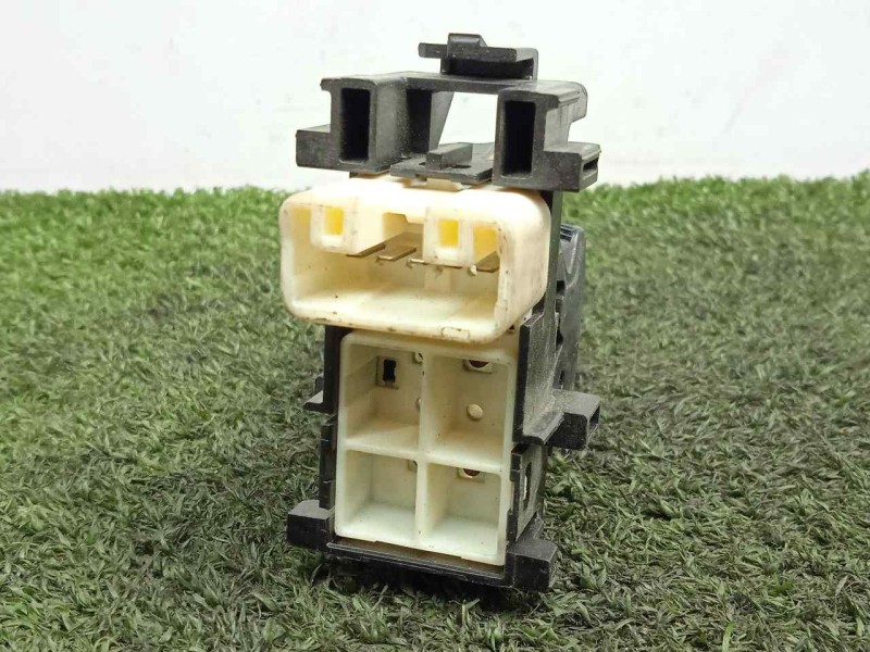 Recambio de mando elevalunas delantero derecho para toyota rav 4 (a3) 2.2 turbodiesel cat referencia OEM IAM   
