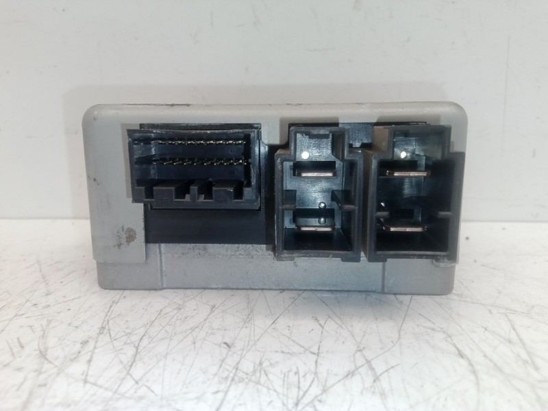 Recambio de modulo electronico para renault clio ii fase ii (b/cb0) referencia OEM IAM 8200222352-6900000427-99119104-Q1T18871M1
