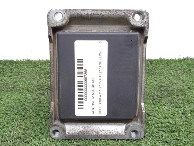 Recambio de centralita motor uce para opel corsa c 1.2 16v cat (z 12 xe / lw4) referencia OEM IAM 0261207423-24443796-191154-ME7