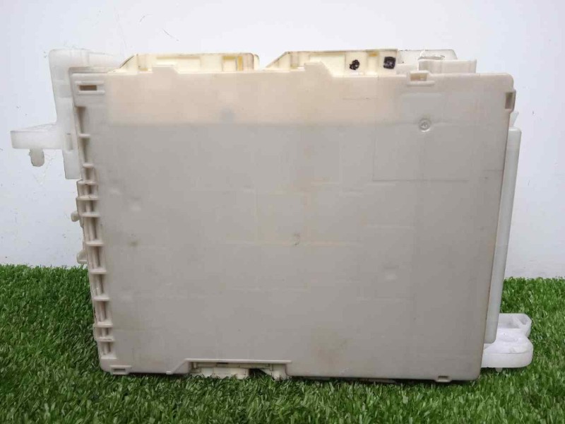 Recambio de modulo electronico para toyota yaris 1.3 16v cat referencia OEM IAM 8273052K40-TD25PD5  