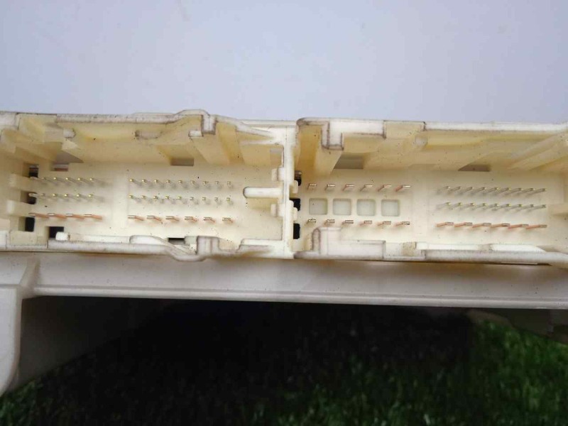 Recambio de modulo electronico para toyota yaris 1.3 16v cat referencia OEM IAM 8273052K40-TD25PD5  