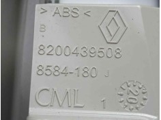 Recambio de luz interior para renault kangoo 1.5 blue dci diesel fap referencia OEM IAM 8200439508-8584180   2