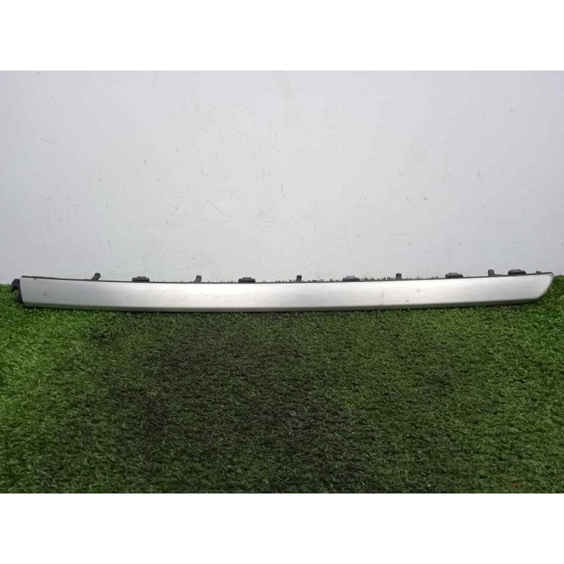 Recambio de moldura para audi a3 sedán(8vs) 2.0 16v tdi referencia OEM IAM 8V1853190AE  